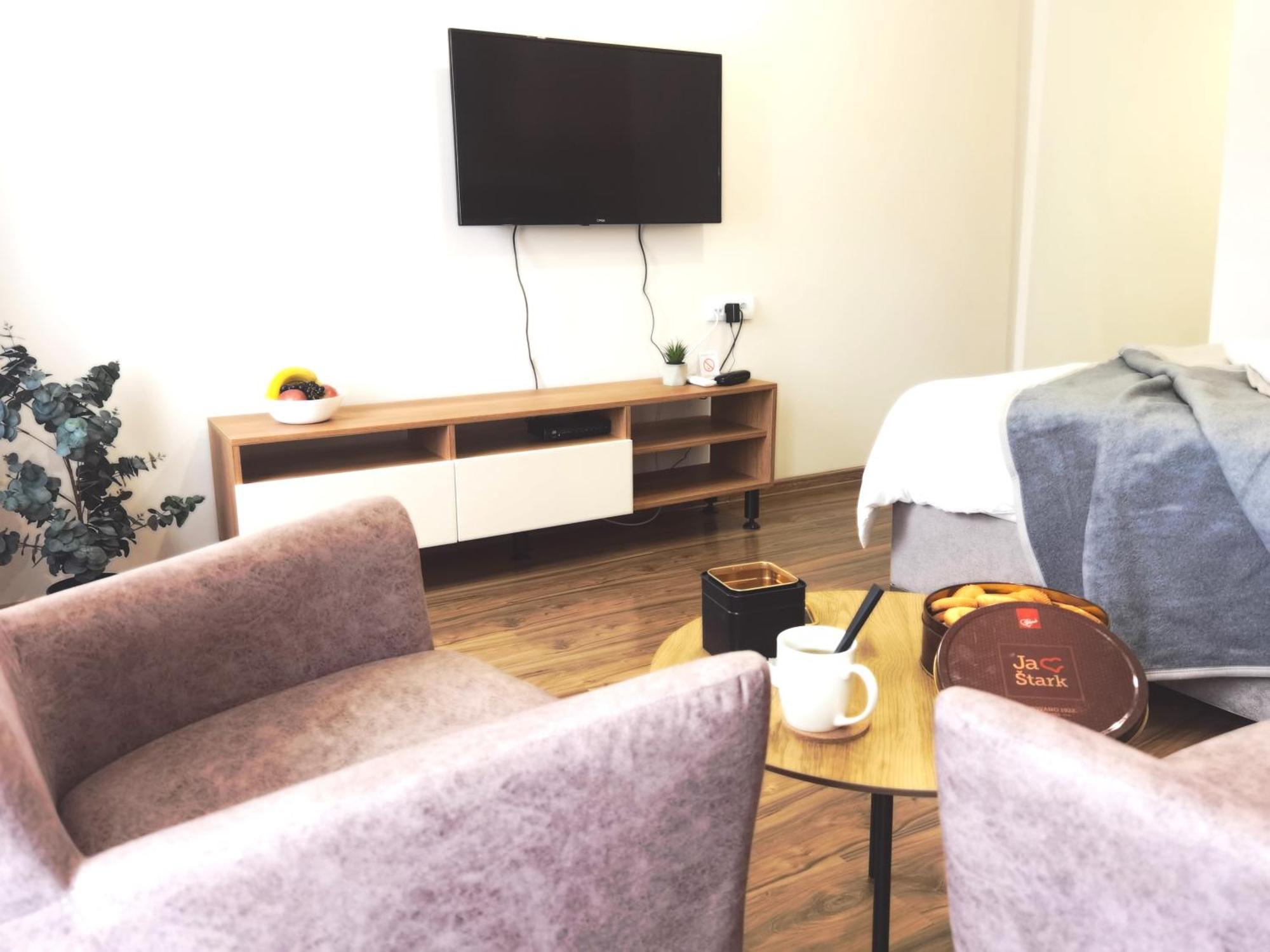 Dani Lux Belgrade Center Studio Apartment Dış mekan fotoğraf